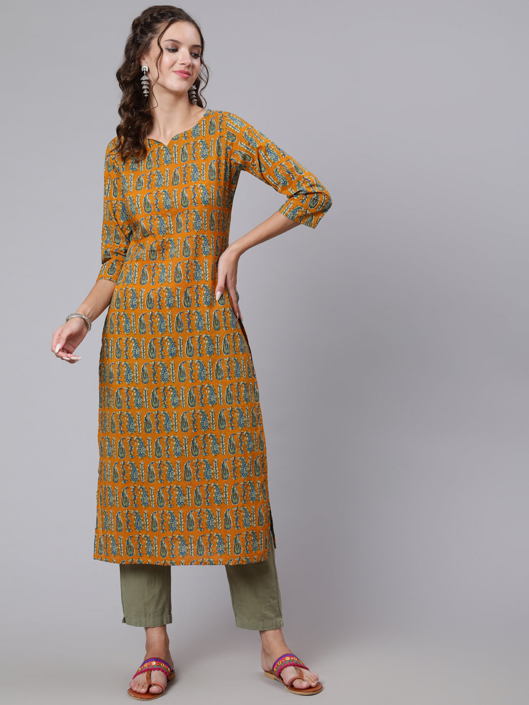 Yellow Ethnic Printed Straight Kurta with Three Quarter Sleeves