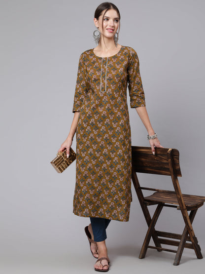 Brown Printed straight kurta with three quarter sleeves