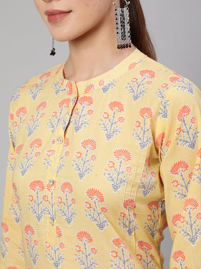 Yellow Straight Kurta With Three Quarter Sleeves