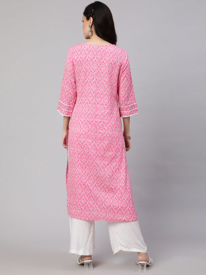 Women Pink Printed straight kurta with three quarter sleeves