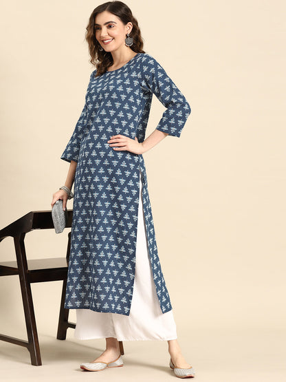 Women Blue Ethnic Printed Straight Kurta with Three Quarter Sleeves