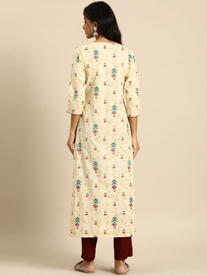 Women Yellow Printed straight Kurta With three quarter sleeves