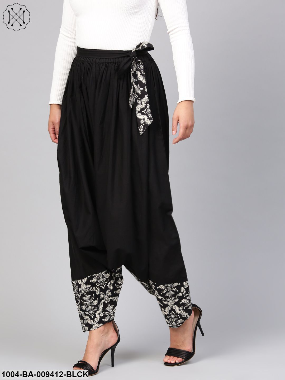 Black Solid Harem Pant With Printed Detaling