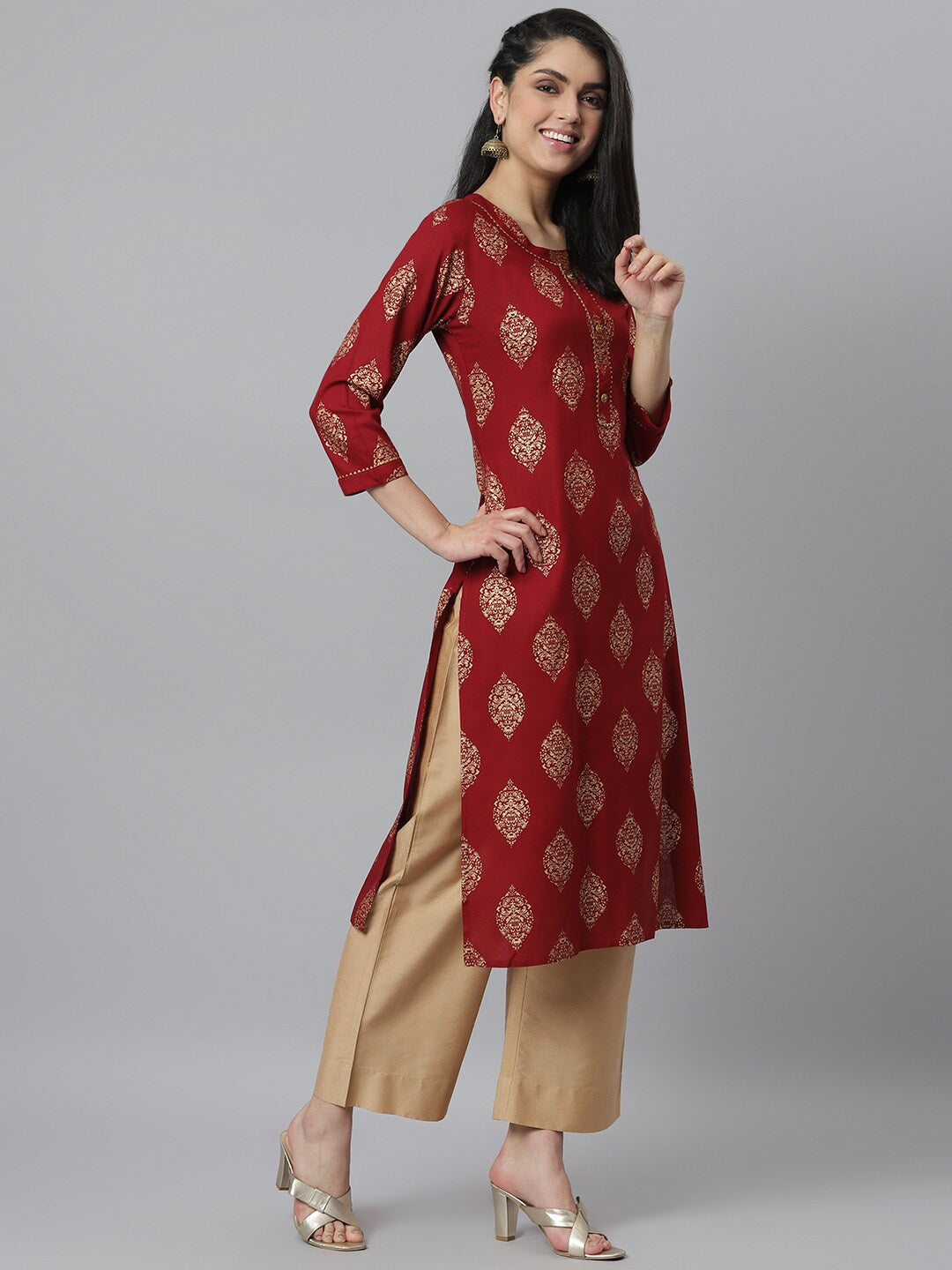 Women's Gold Printed Rayon Straight Kurta