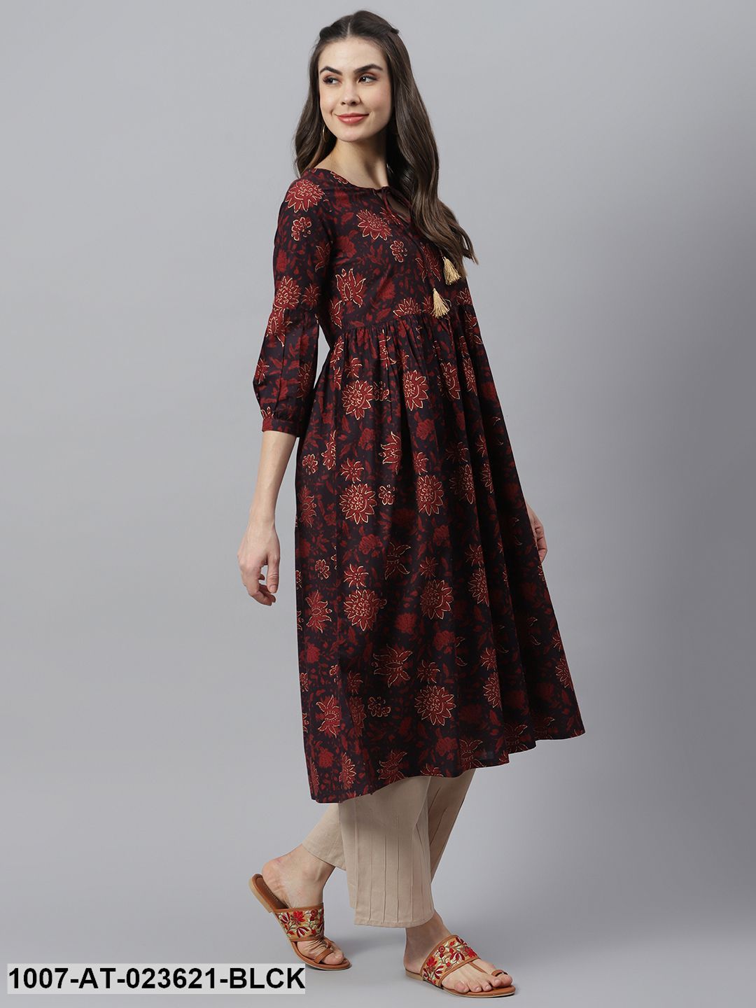 Women's Floral Printed Cotton Flared Kurta