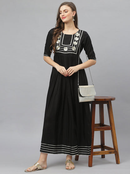 Women's Embellished Rayon flared Kurta