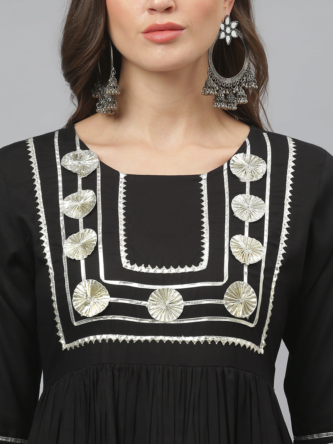 Women's Embellished Rayon flared Kurta