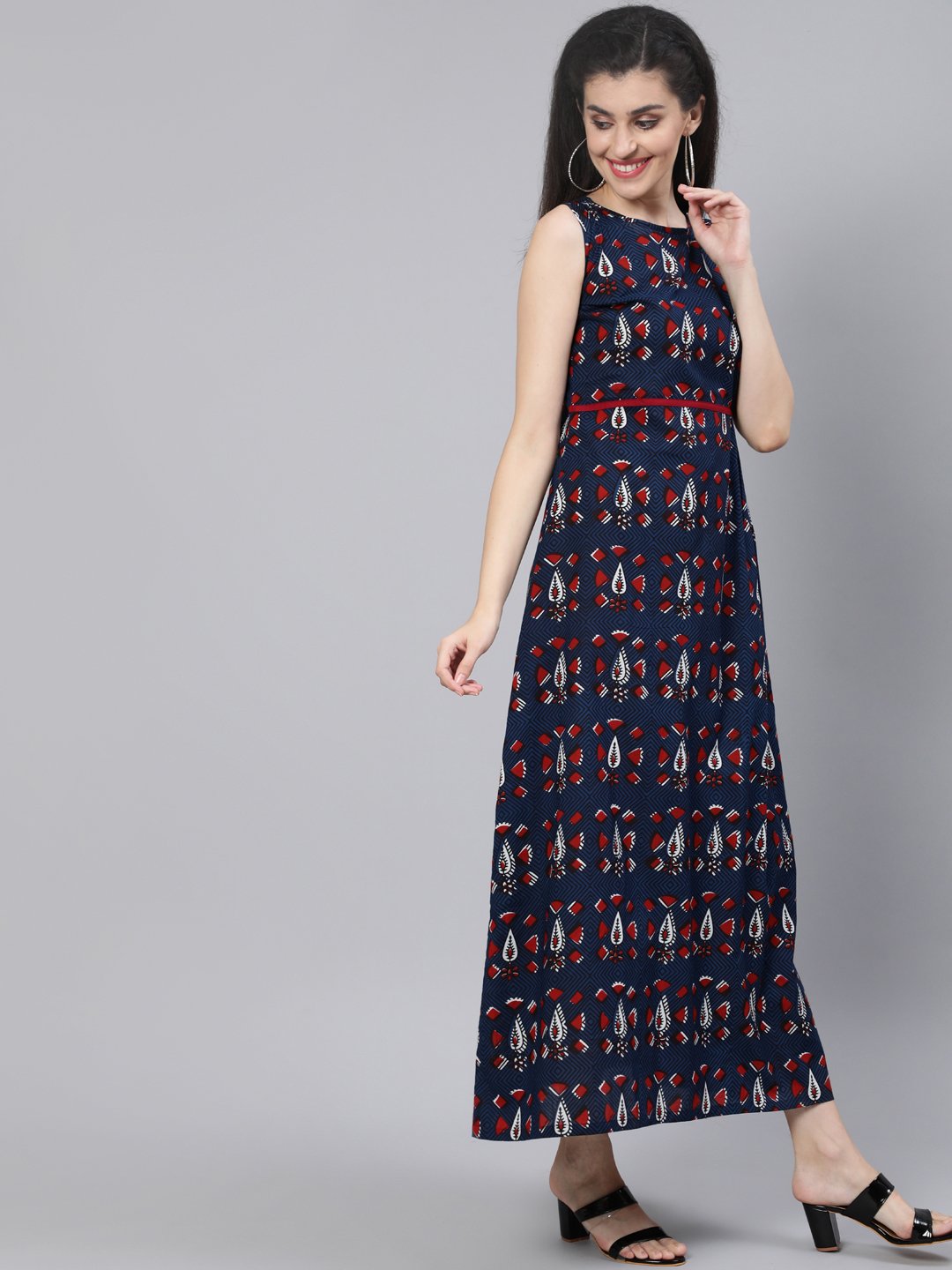 Women Navy Blue Printed Sleeveless Maxi Dress