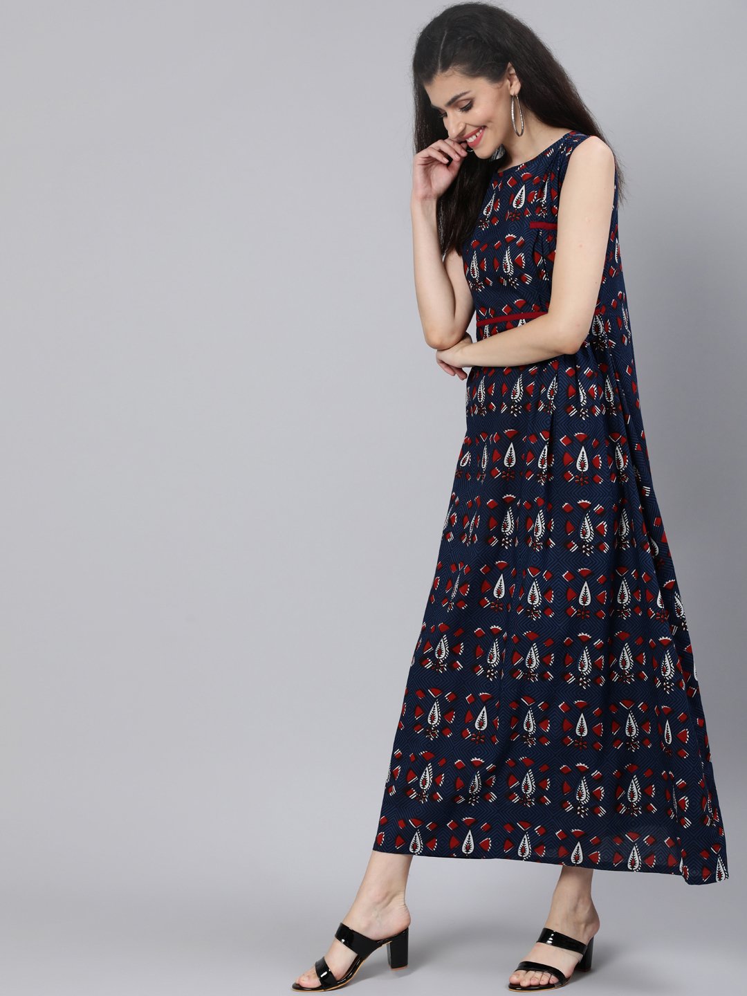 Women Navy Blue Printed Sleeveless Maxi Dress