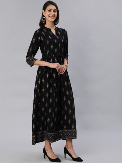 Women Black & Gold Printed Maxi Dress With Three Quarter Sleeves