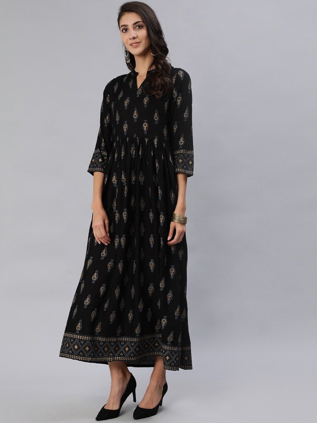 Women Black & Gold Printed Maxi Dress With Three Quarter Sleeves