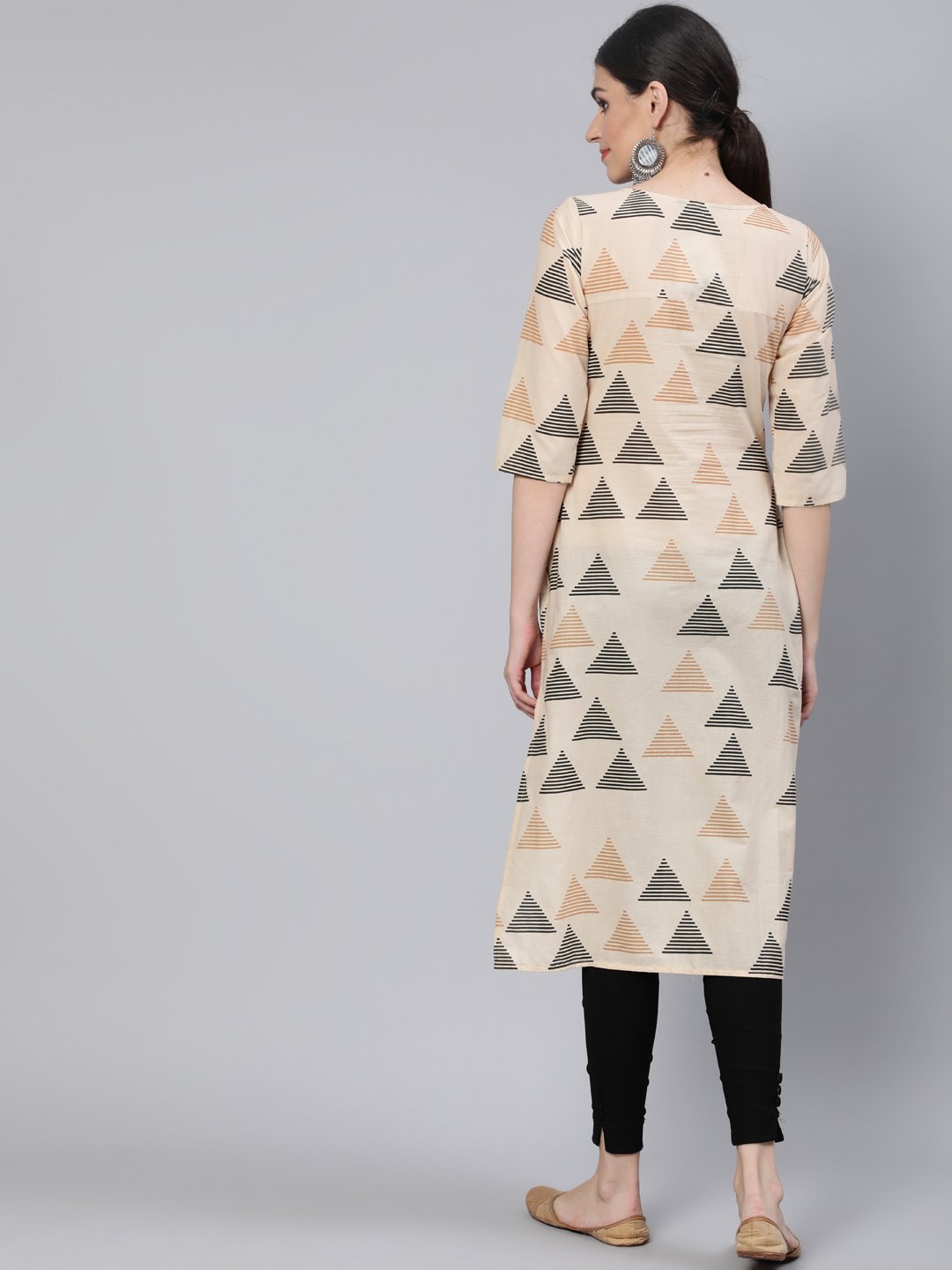 Women Beige Printed Straight Kurta With Three Quarter Sleeves