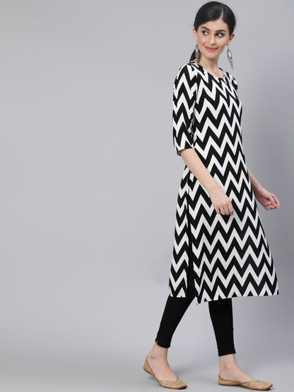 Women Black & White Zig-Zac  Straight Kurta With Three Quarter Sleeves