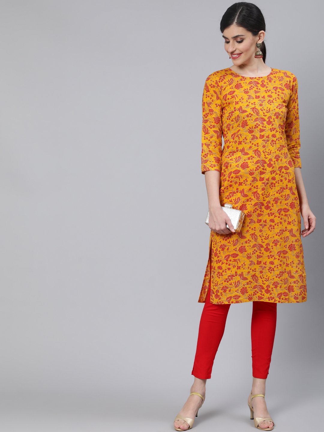 Women Mustard Floral Printed Straight Kurta With Three Quarter Sleeves