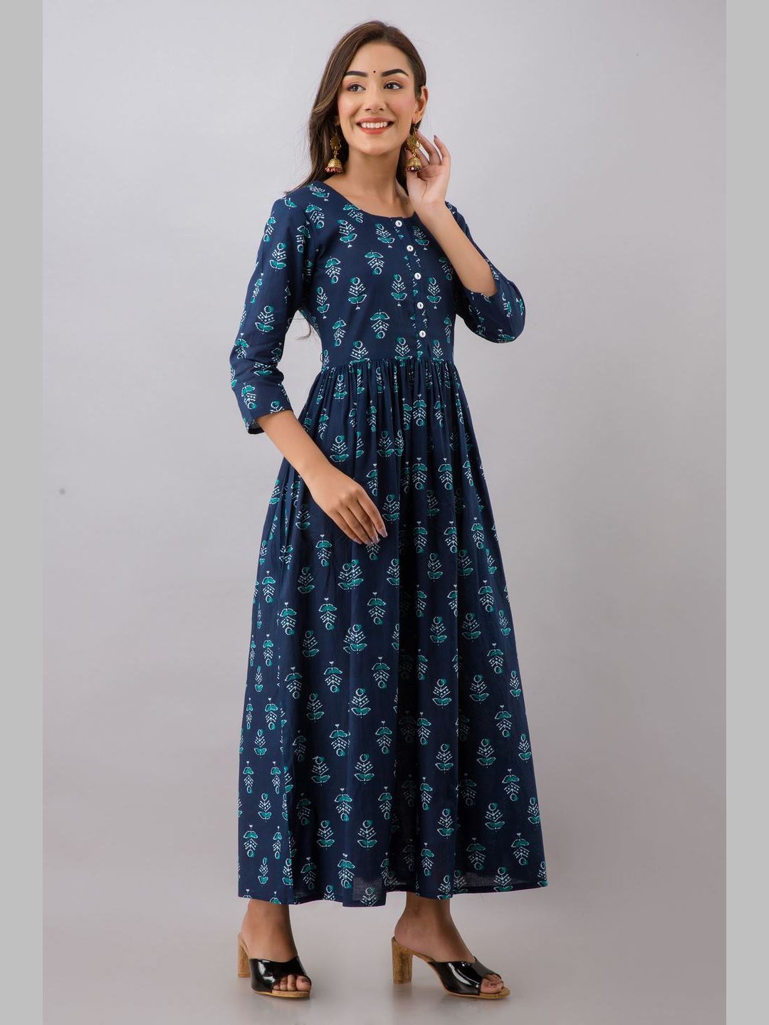 Women Cotton Printed Flared Kurta