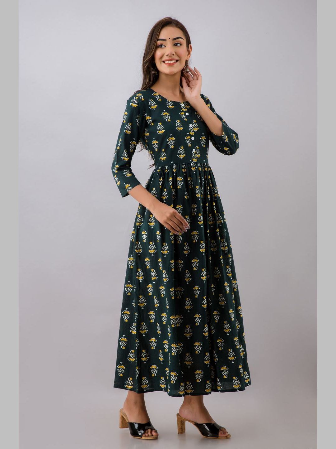 Women Cotton Printed Flared Kurta