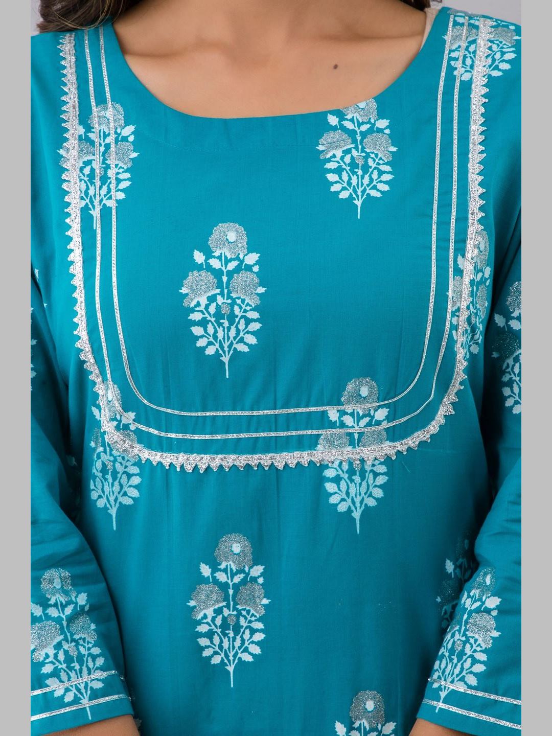 Women Cotton Printed Round Neck 3/4 Sleeve Straight Calf Length Kurta