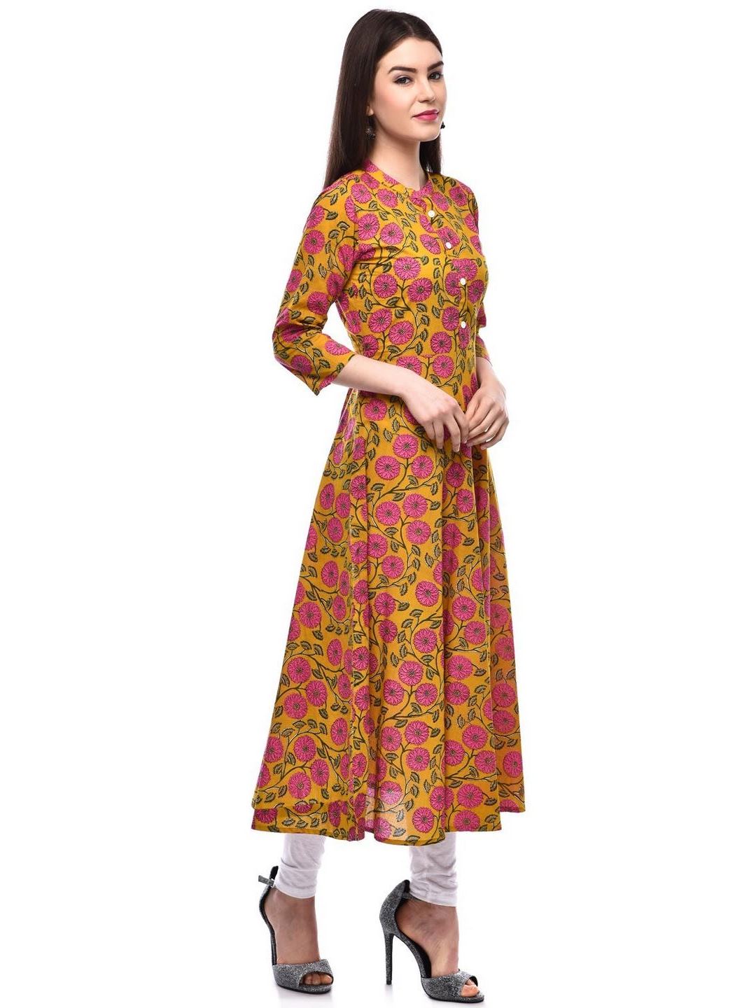 Women Cotton Printed Flared Kurta