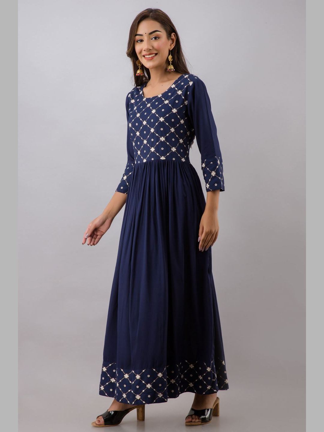 Women Cotton Printed Flared Kurta