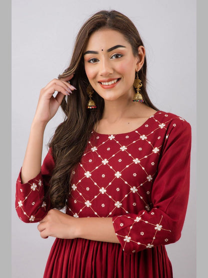 Women Cotton Printed Flared Kurta