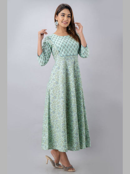 Women Cotton Printed Flared Kurta