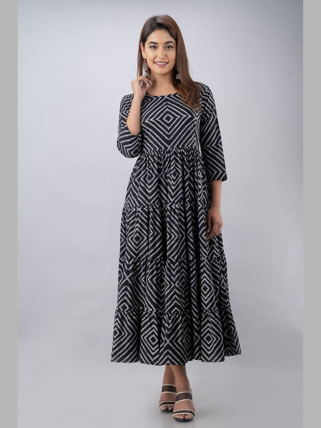 Women Cotton Printed Flared Kurta