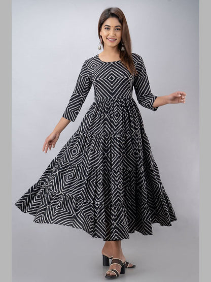 Women Cotton Printed Flared Kurta