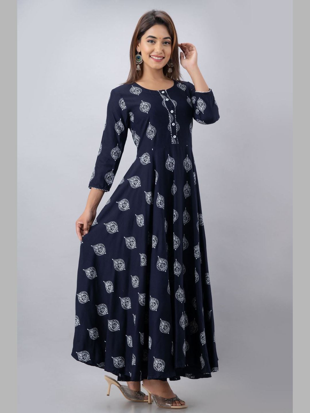 Women Cotton Printed Flared Kurta