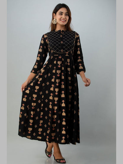 Women Cotton Printed Flared Kurta