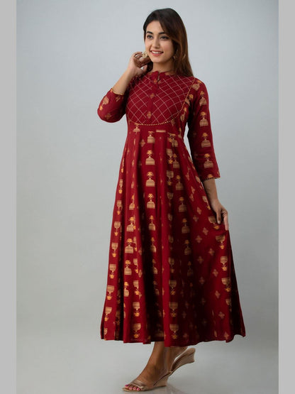 Women Cotton Printed Flared Kurta