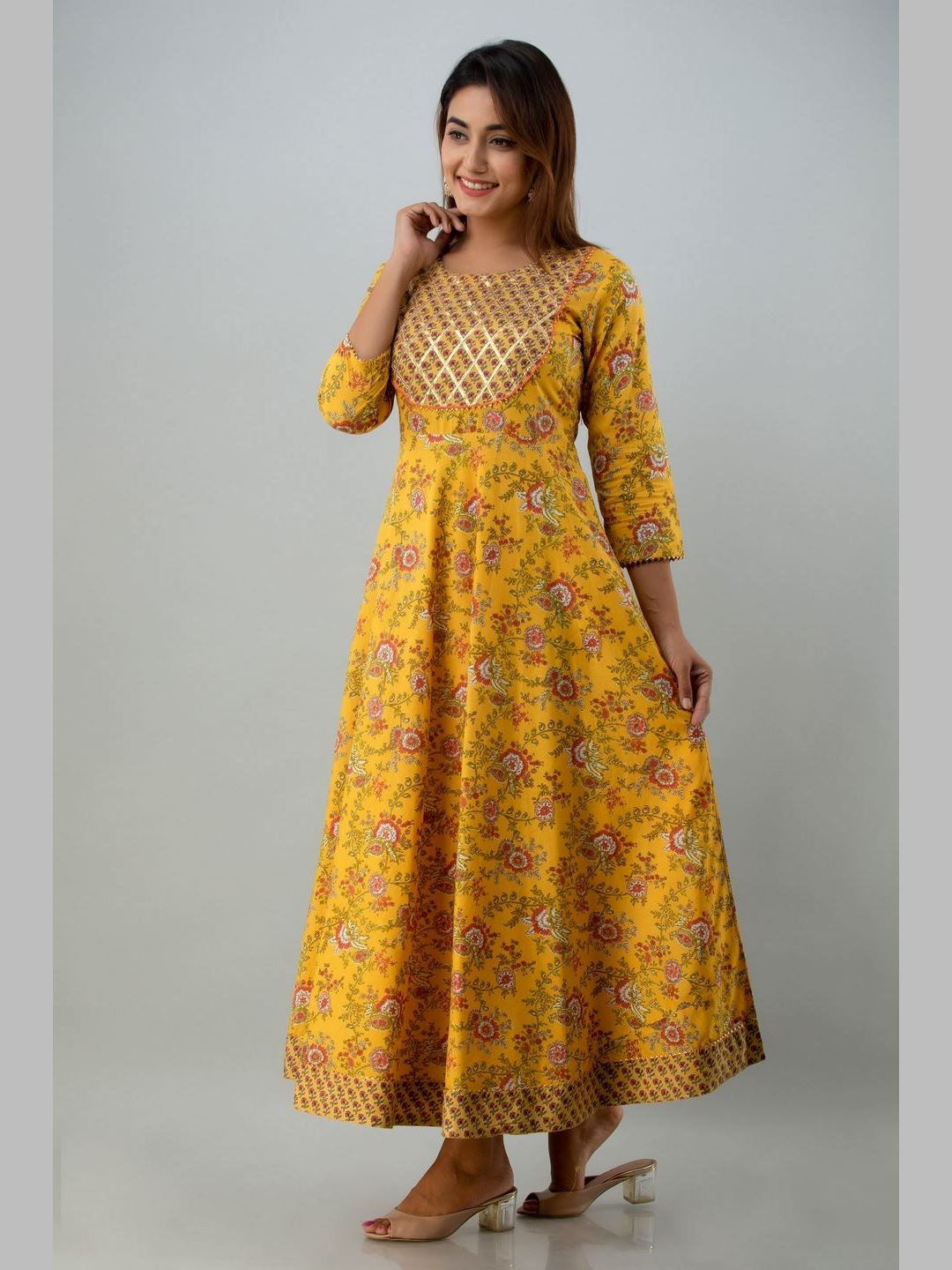 Women Cotton Printed Flared Kurta