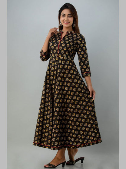 Women Cotton Printed Flared Kurta