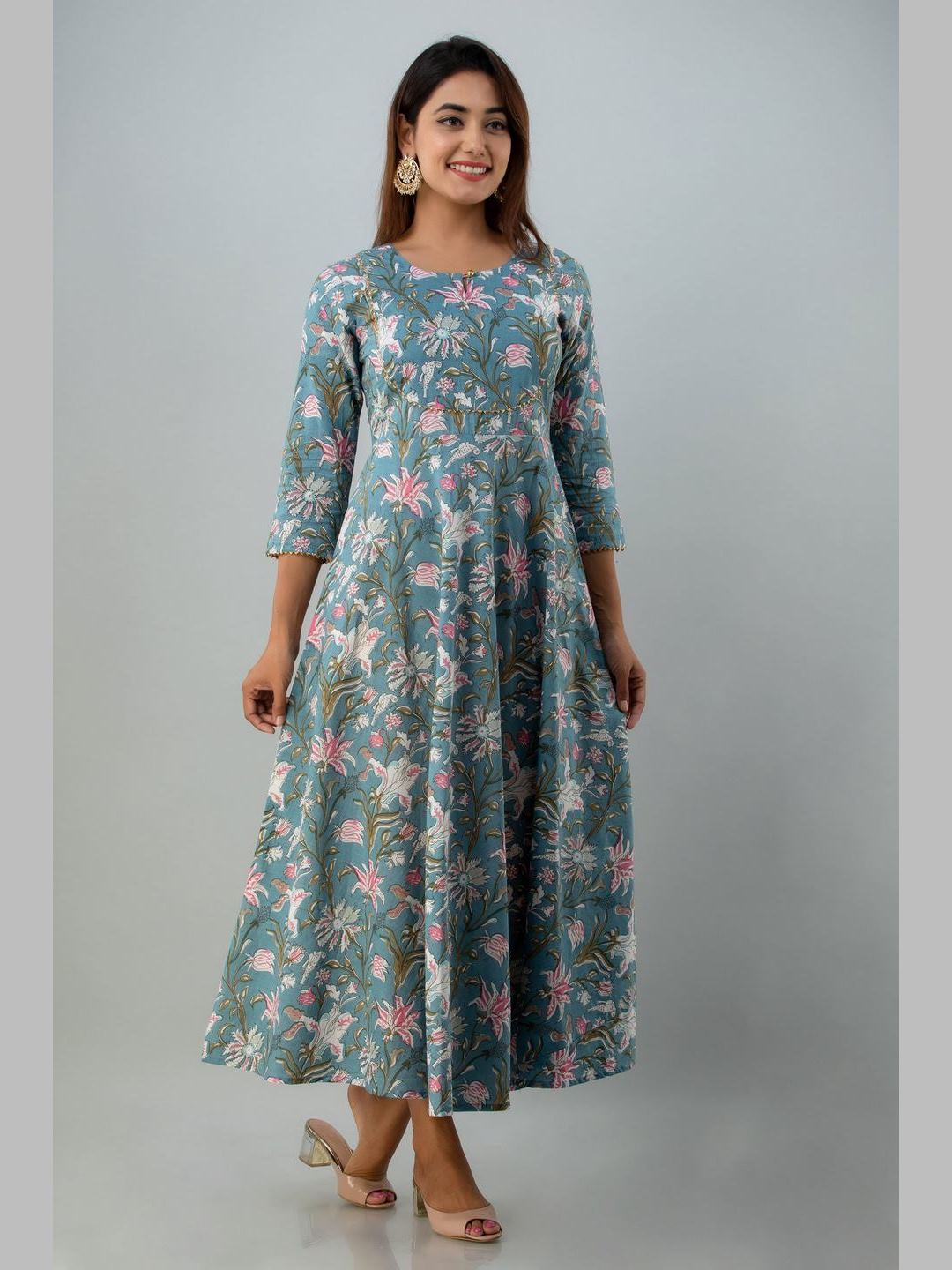 Women Cotton Printed Flared Kurta