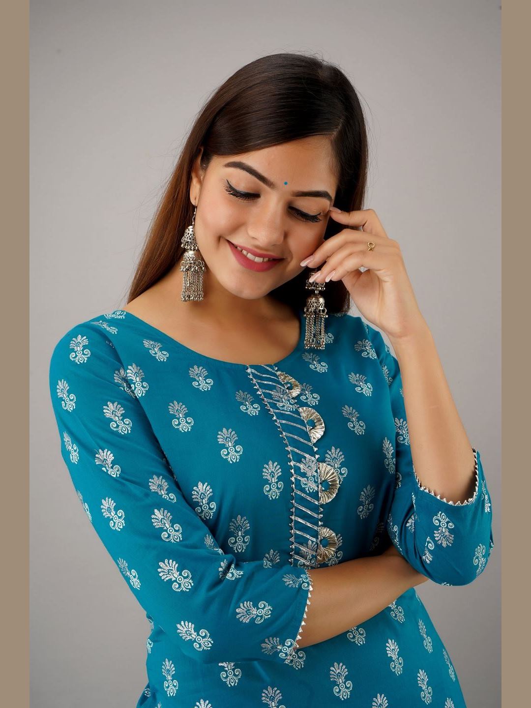 Women Cotton Printed Straight Kurta