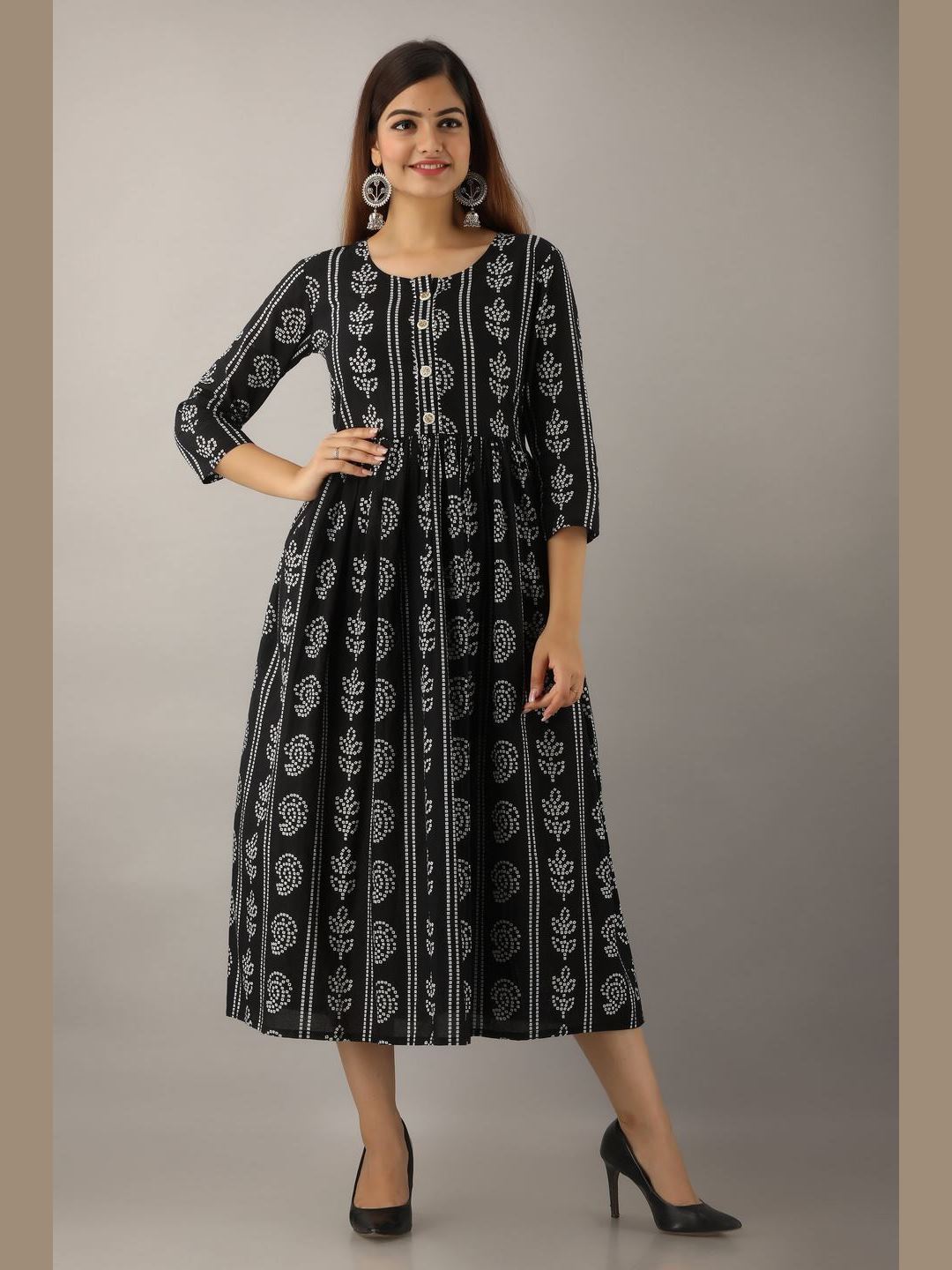 Women Cotton Printed Flared Kurta