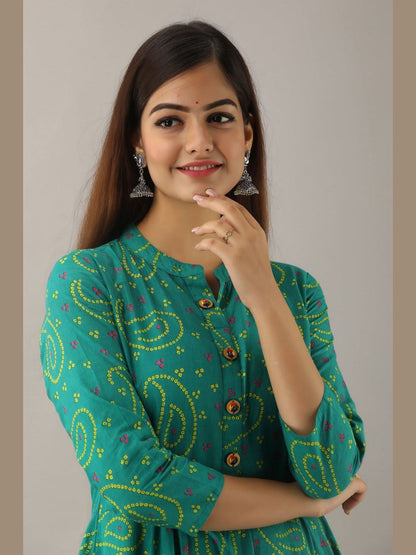 Women Cotton Printed Flared Kurta