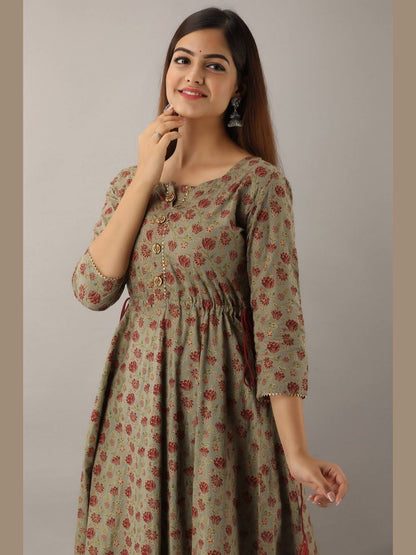 Women Cotton Printed Flared Kurta