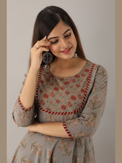 Women Cotton Printed Flared Kurta