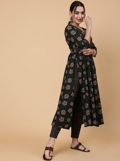 Cotton Calf Printed Semi-Flared 3/4 Sleeve V Kurta Bottom Dupatta Set