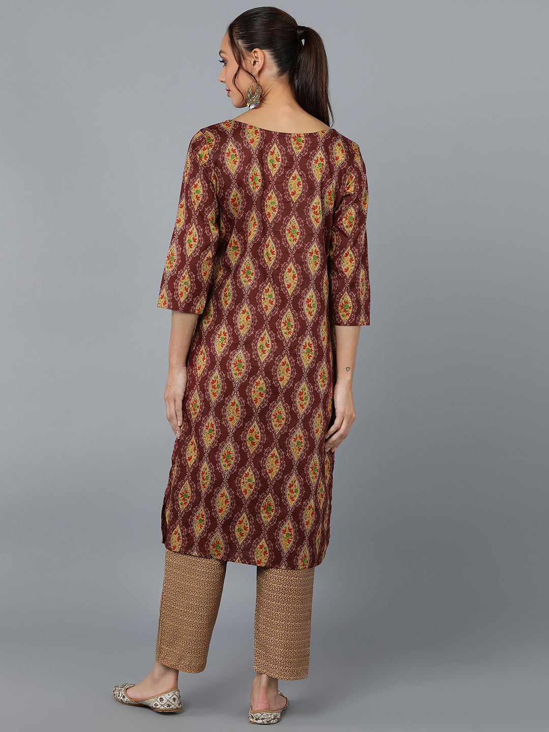 Cotton Blend Printed Straight Kurta Set (Maroon)