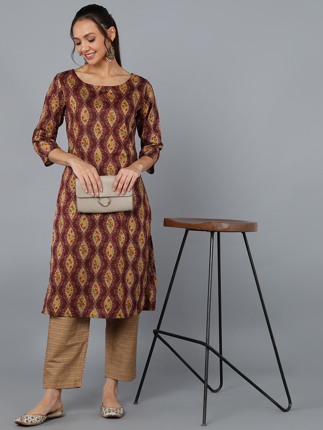 Cotton Blend Printed Straight Kurta Set (Maroon)