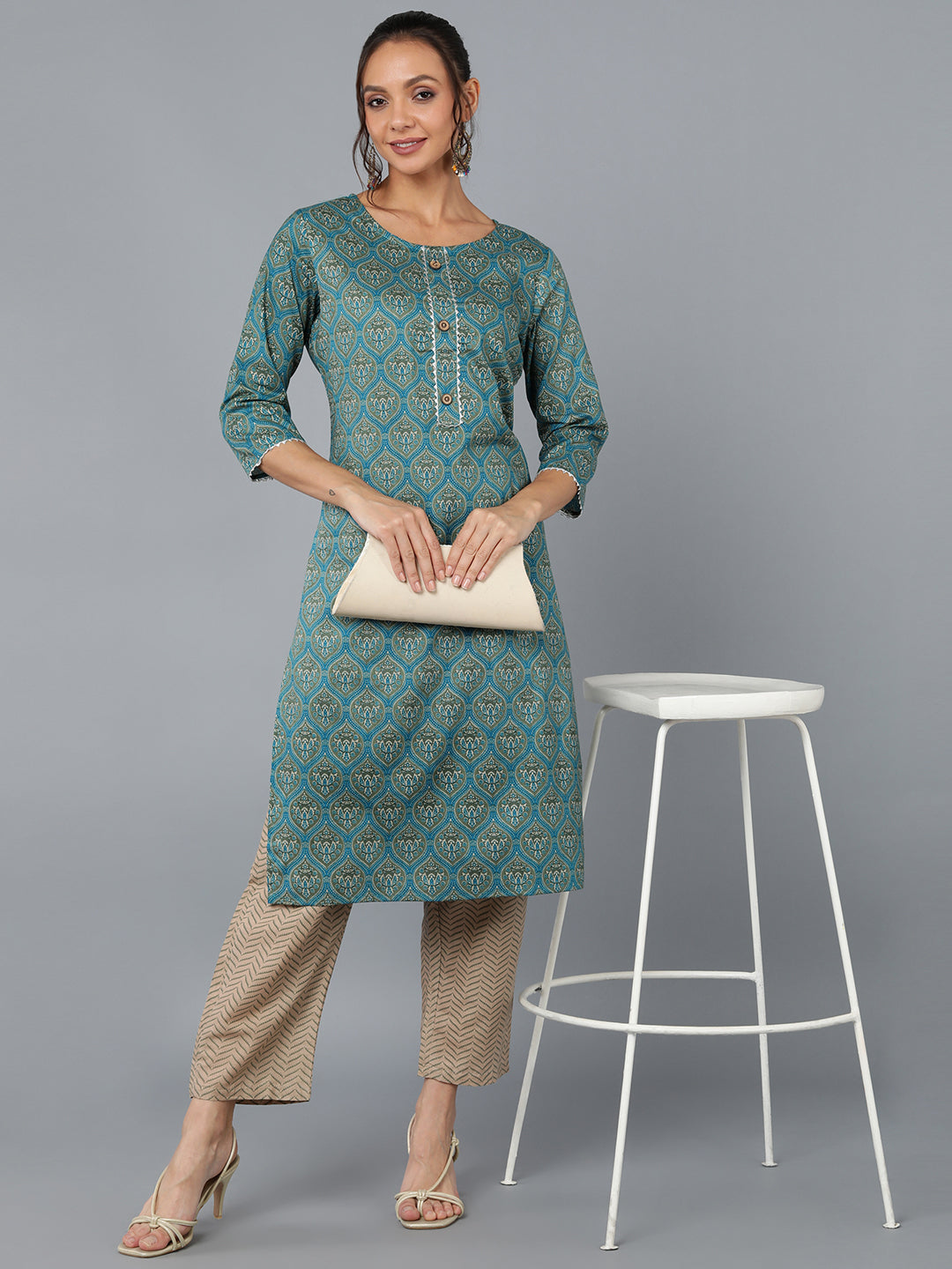 Cotton Blend Printed Straight Kurta Set (Teal )