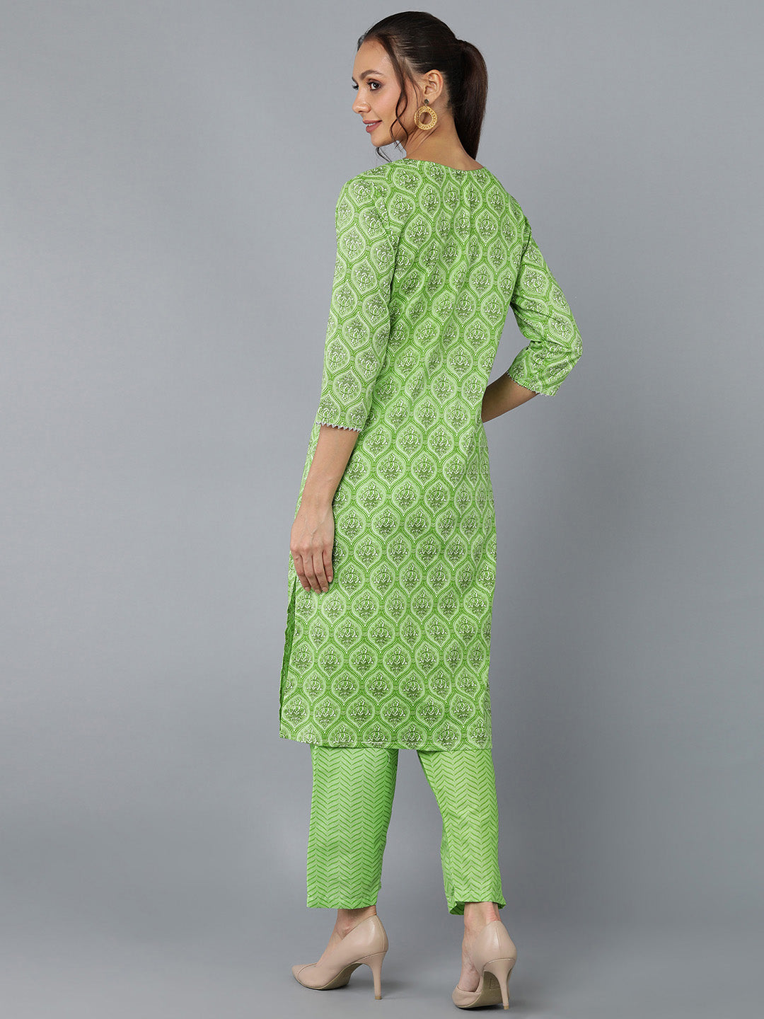 Cotton Blend Printed Straight Kurta Set (Light Green)