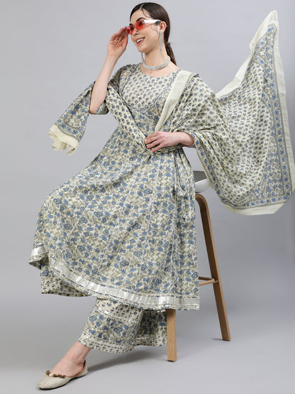 Women Cotton Round Neck 3/4 Sleeve Printed Flared Malmal Dupatta Kurta Set