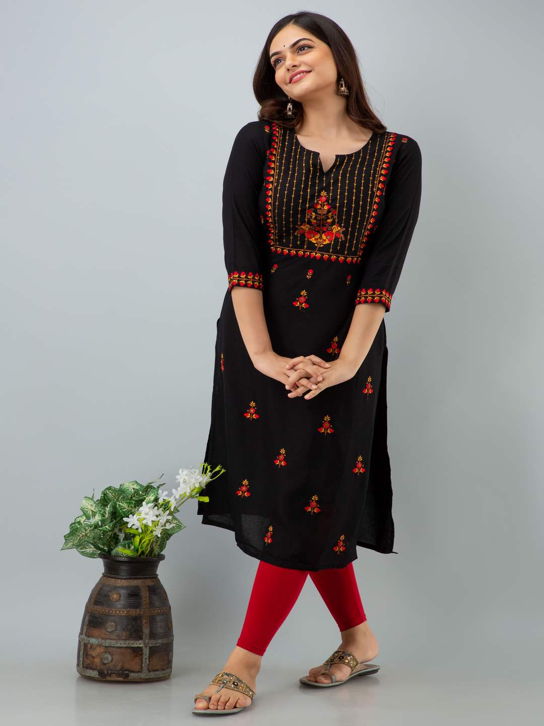 Rayon Embroidery Straight 3/4 Sleeves Round Neck Calf Kurta