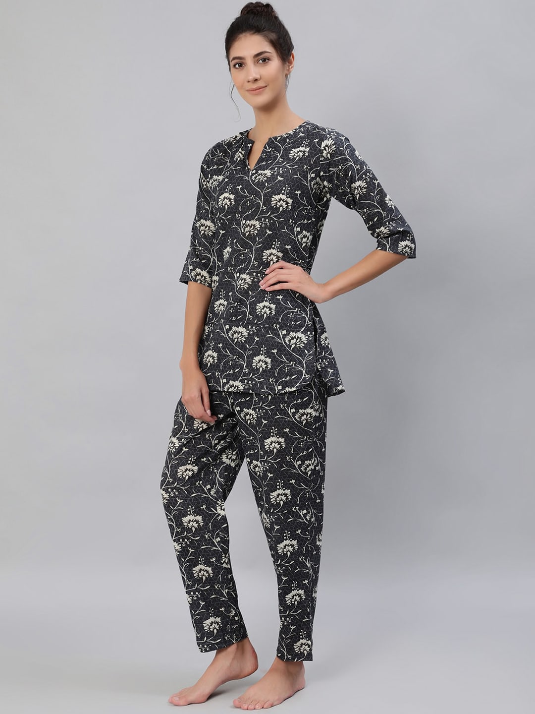 Women Grey Floral Printed Night Suit Set