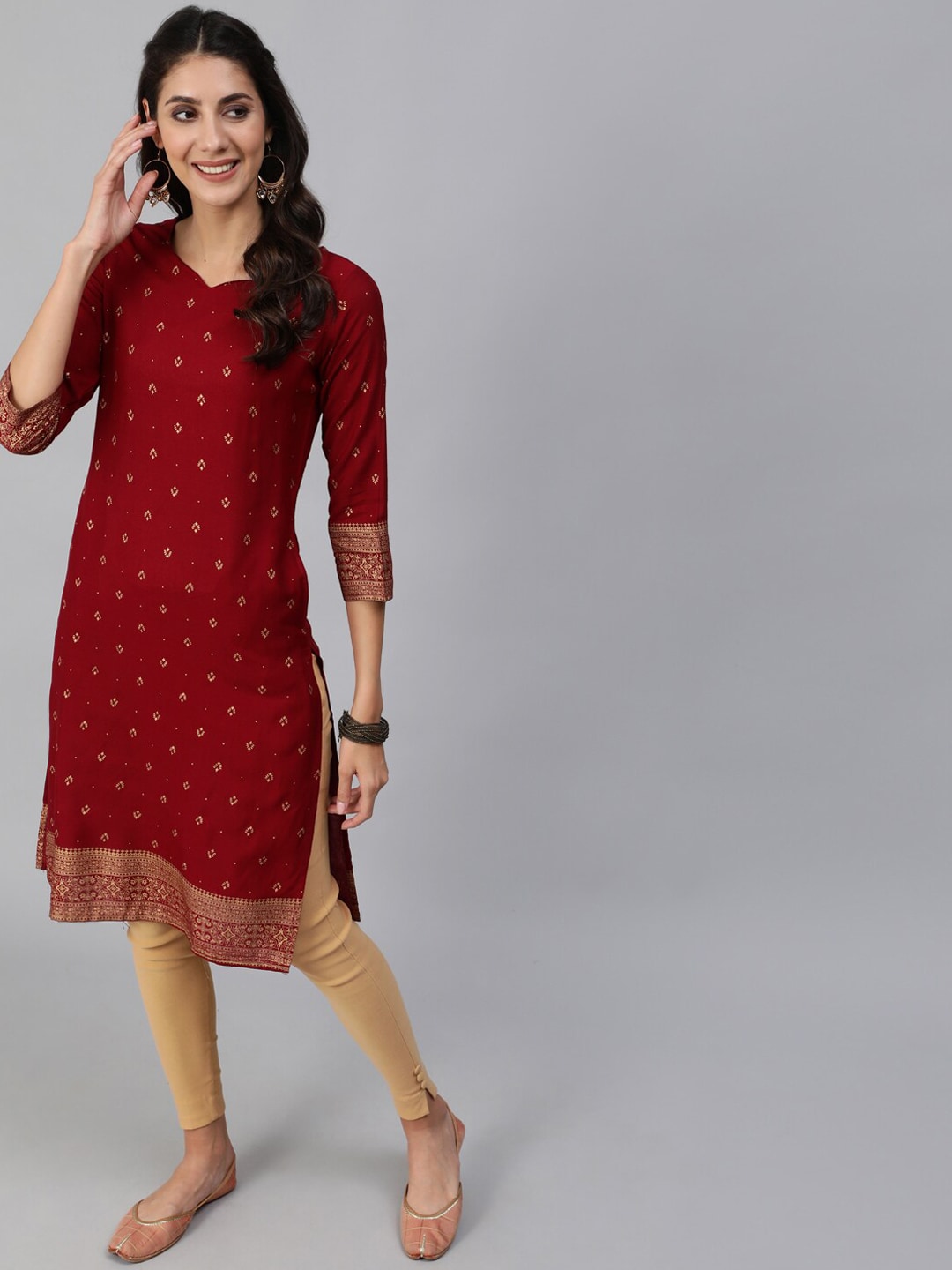 Women Maroon & Gold Printed Straight Kurta With Three Quarter sleeves