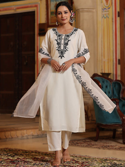 White Chinnon Solid Embroidered Kurta Set