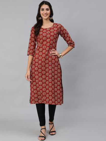 Women Maroon Embroidered Straight Kurta With Three Quarter Sleeves