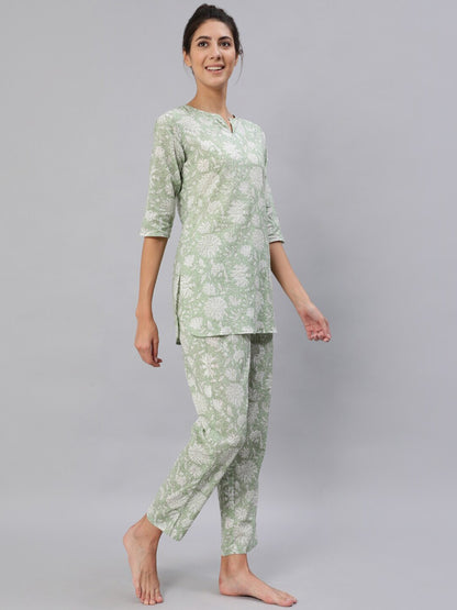 Women Green Floral Printed Night Suit Set